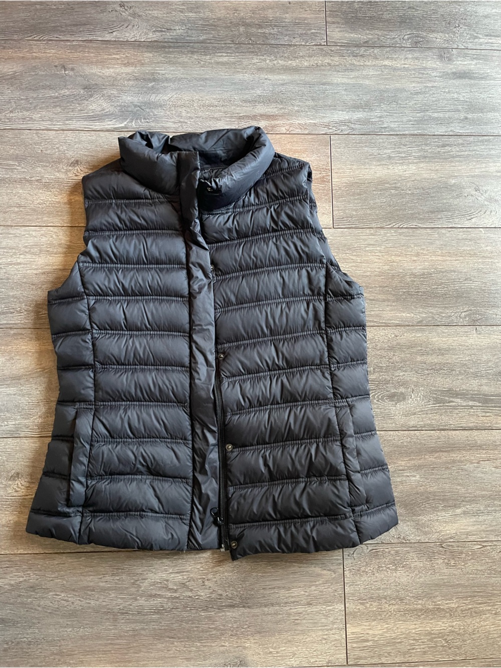 Women's Quilted Puffer Vest - Black